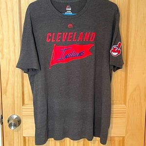 Mens Majestic Cleveland Indians T Shirt, size XL